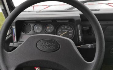Land-rover-defender-90-diesel-1995-white-25