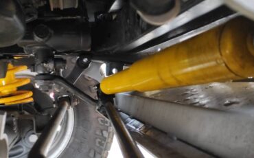 Land-rover-defender-90-diesel-1995-white-37