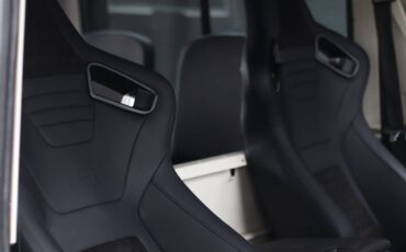 Land-rover-defender-diesel-1988-white-11