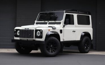 Land-rover-defender-diesel-1988-white-16