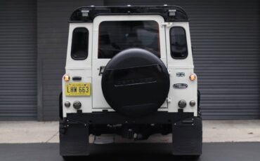 Land-rover-defender-diesel-1988-white-21