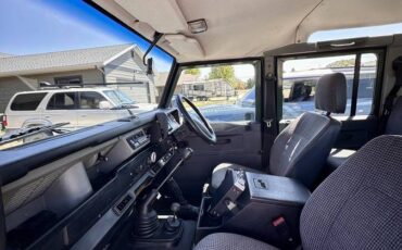 Land-rover-defender-diesel-1995-7