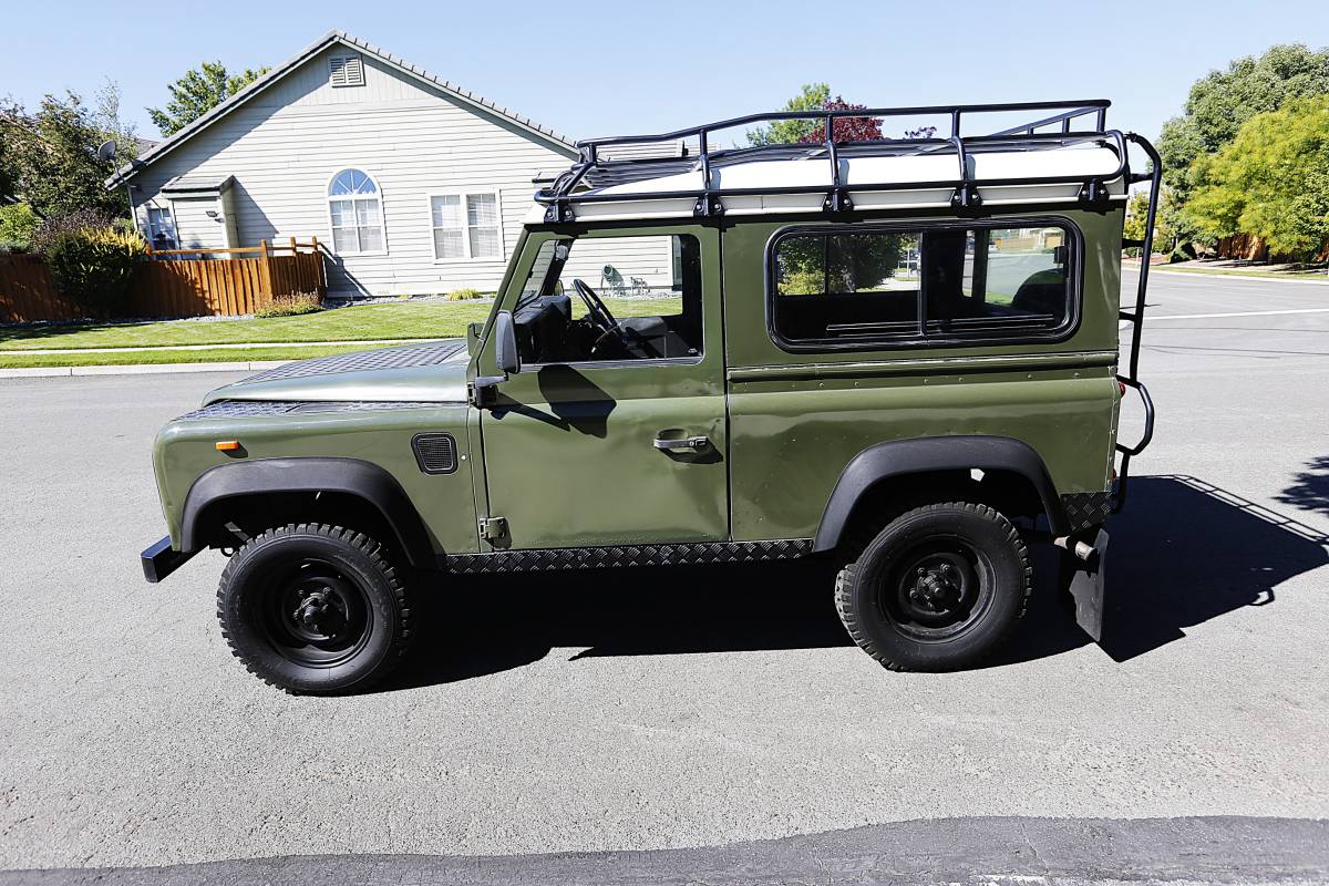 Land-rover-diesel-1989-green-2