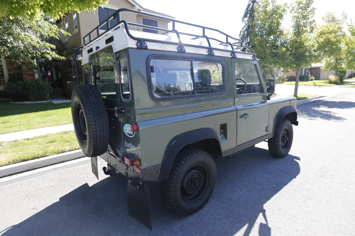 Land-rover-diesel-1989-green-5