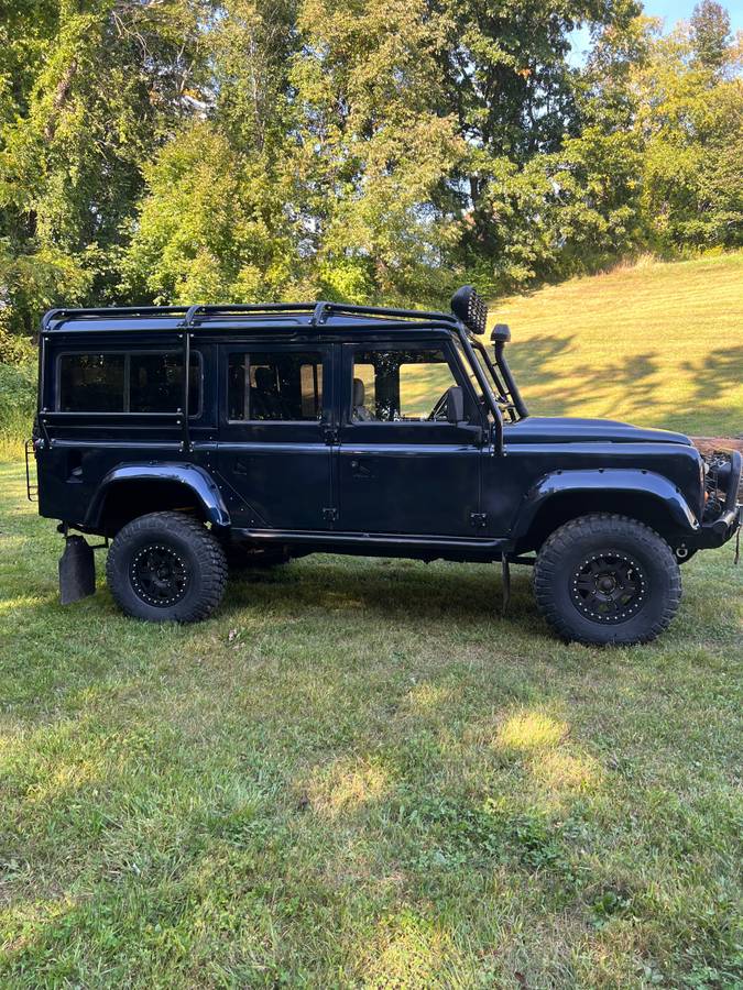 Land-rover-discovery-1984-blue-2