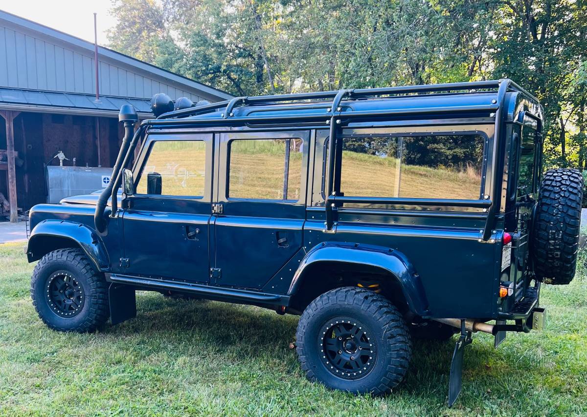 Land-rover-discovery-1984-blue-5