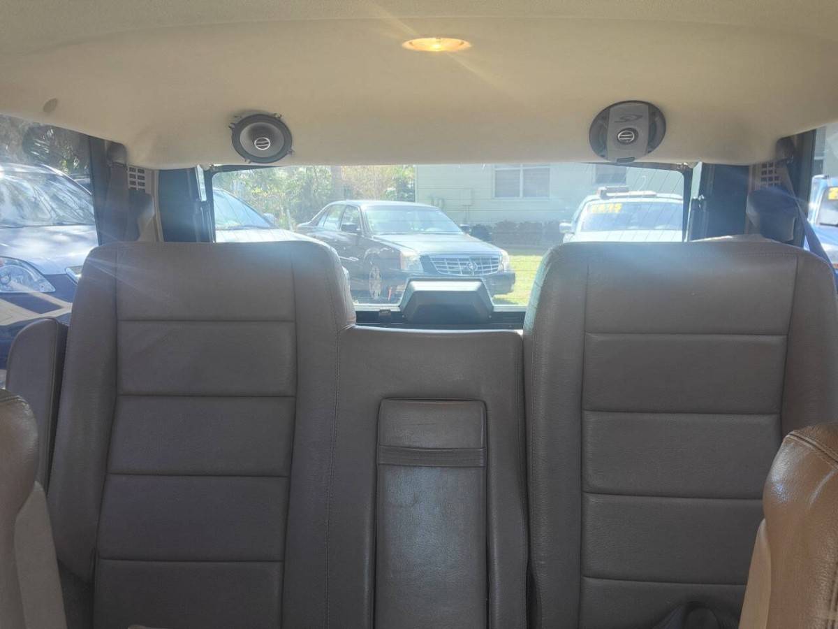 Land-rover-range-rover-1991-blue-2