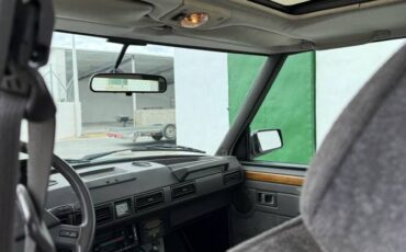 Land-rover-range-rover-1991-green-1