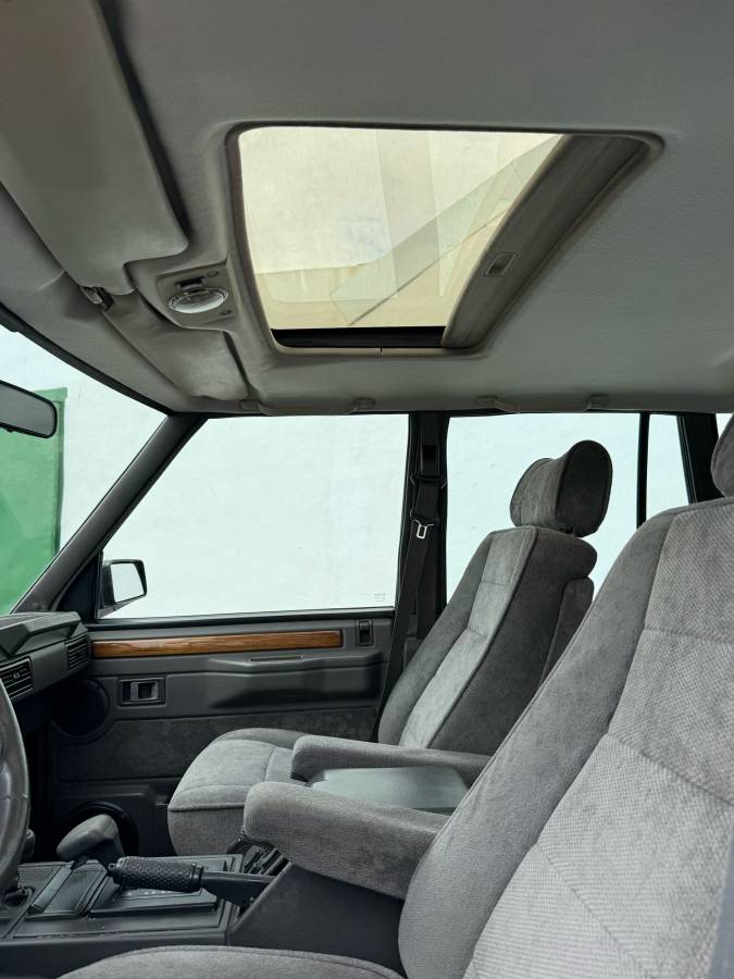 Land-rover-range-rover-1991-green-15