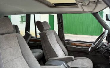 Land-rover-range-rover-1991-green-18