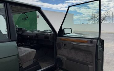 Land-rover-range-rover-1991-green-7