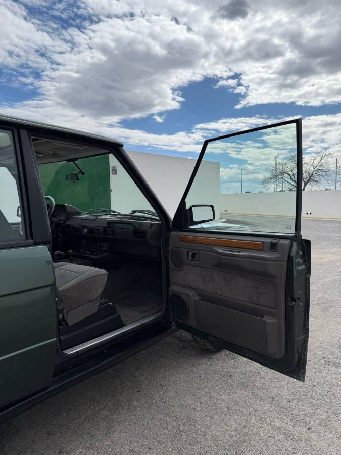 Land-rover-range-rover-1991-green-7