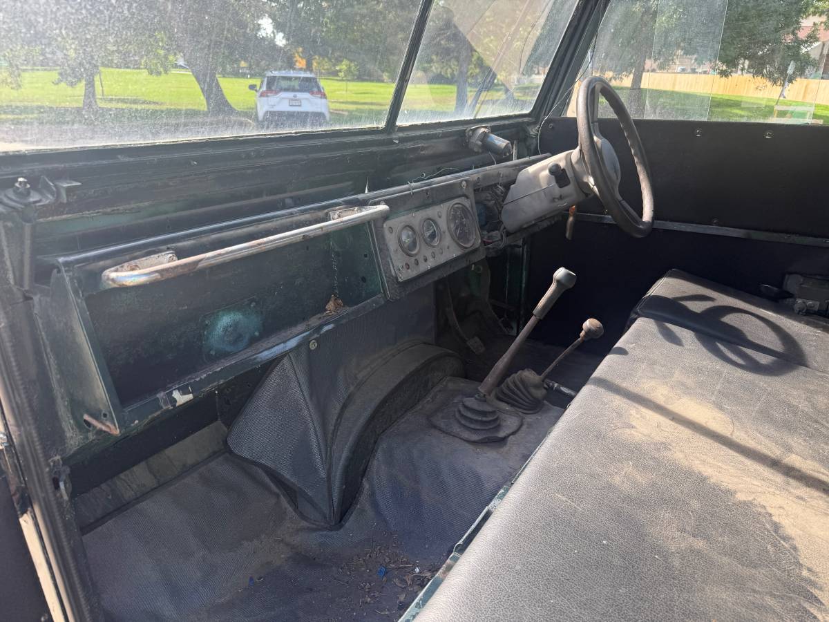 Land-rover-series-1-diesel-1949-green-10