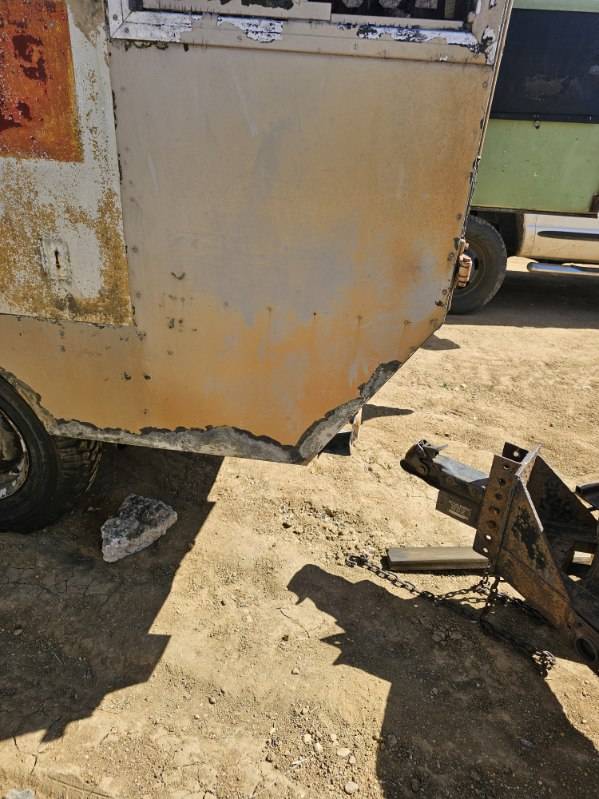 Land-rover-series-2-1967-white-3