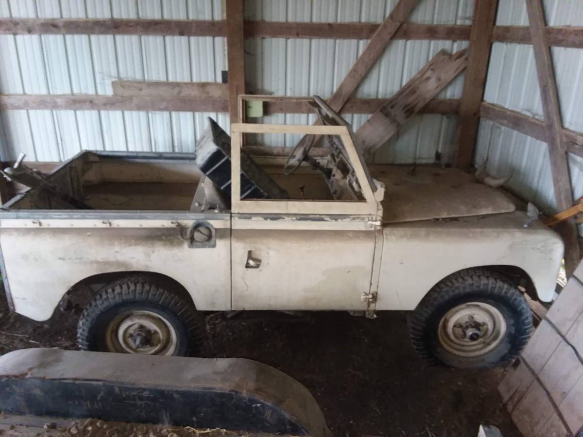 Land-rover-series-2a-iia-lla-1962-7