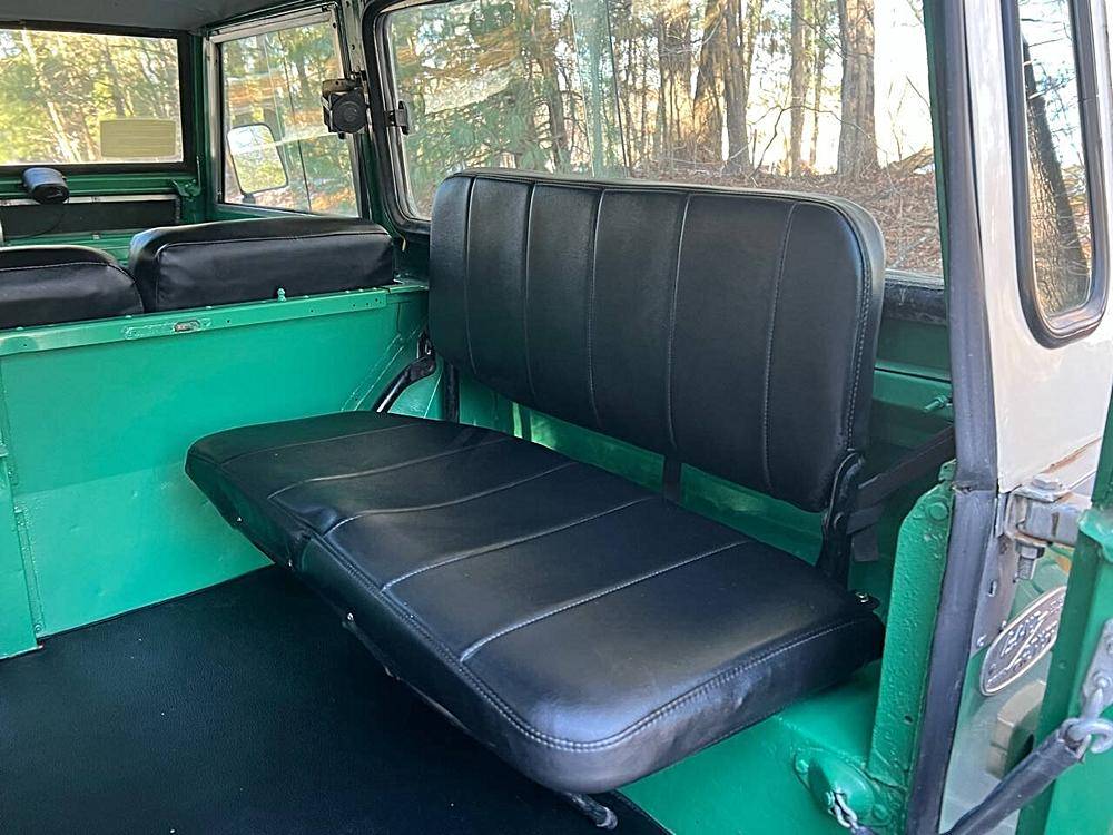 Land-rover-series-ii-1961-green-13
