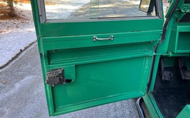 Land-rover-series-ii-1961-green-5