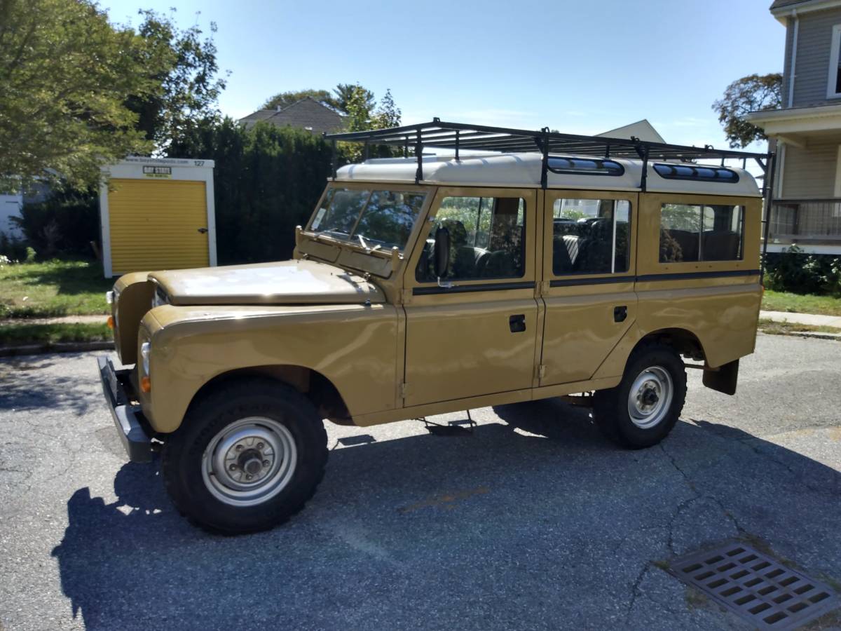 Land-rover-series-iii-109-diesel-1981-1