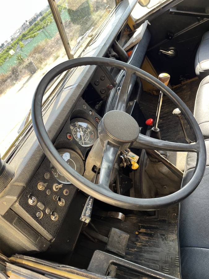 Land-rover-series-iii-109-diesel-1981-15