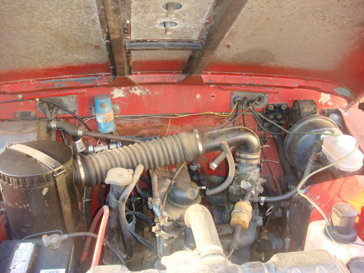 Land-rover-series-iii-1972-red-8