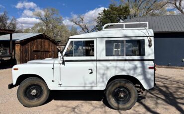 Land-rover-series-iii-1973-white-3