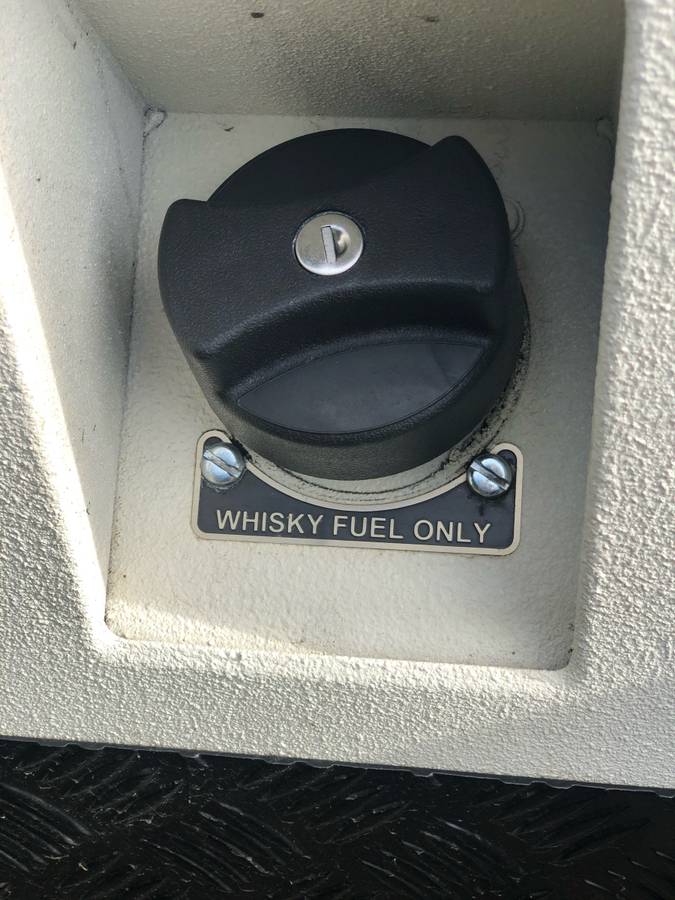 Landrover-defender-diesel-1994-white-11