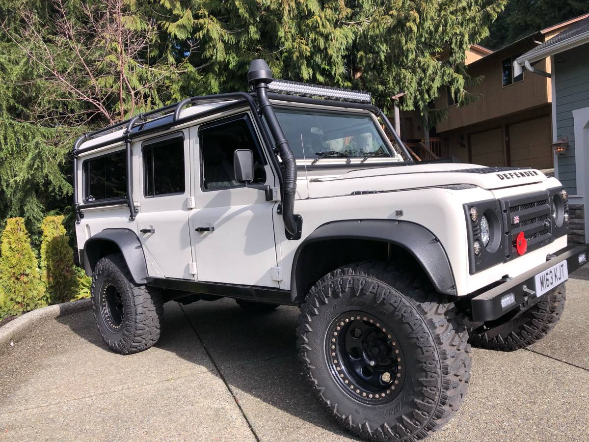 Landrover-defender-diesel-1994-white-12