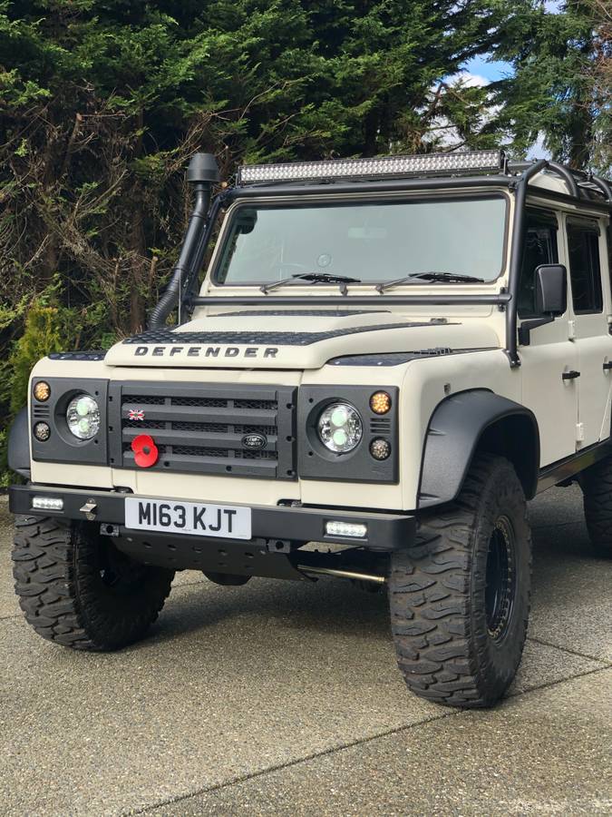 Landrover-defender-diesel-1994-white-30