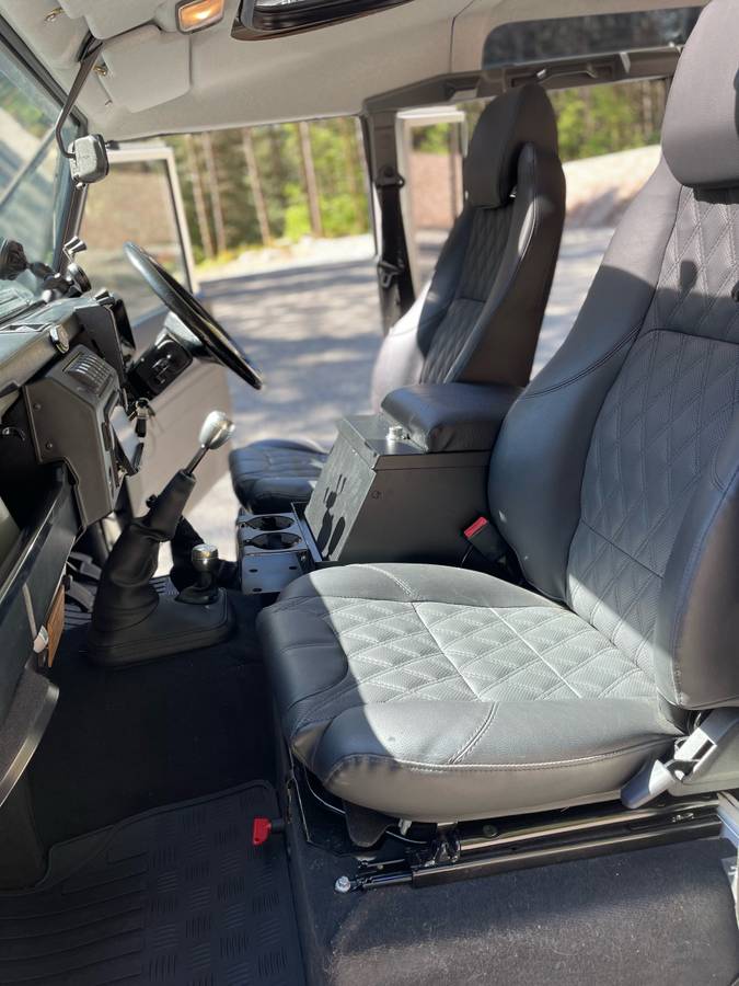 Landrover-defender-diesel-1994-white-54