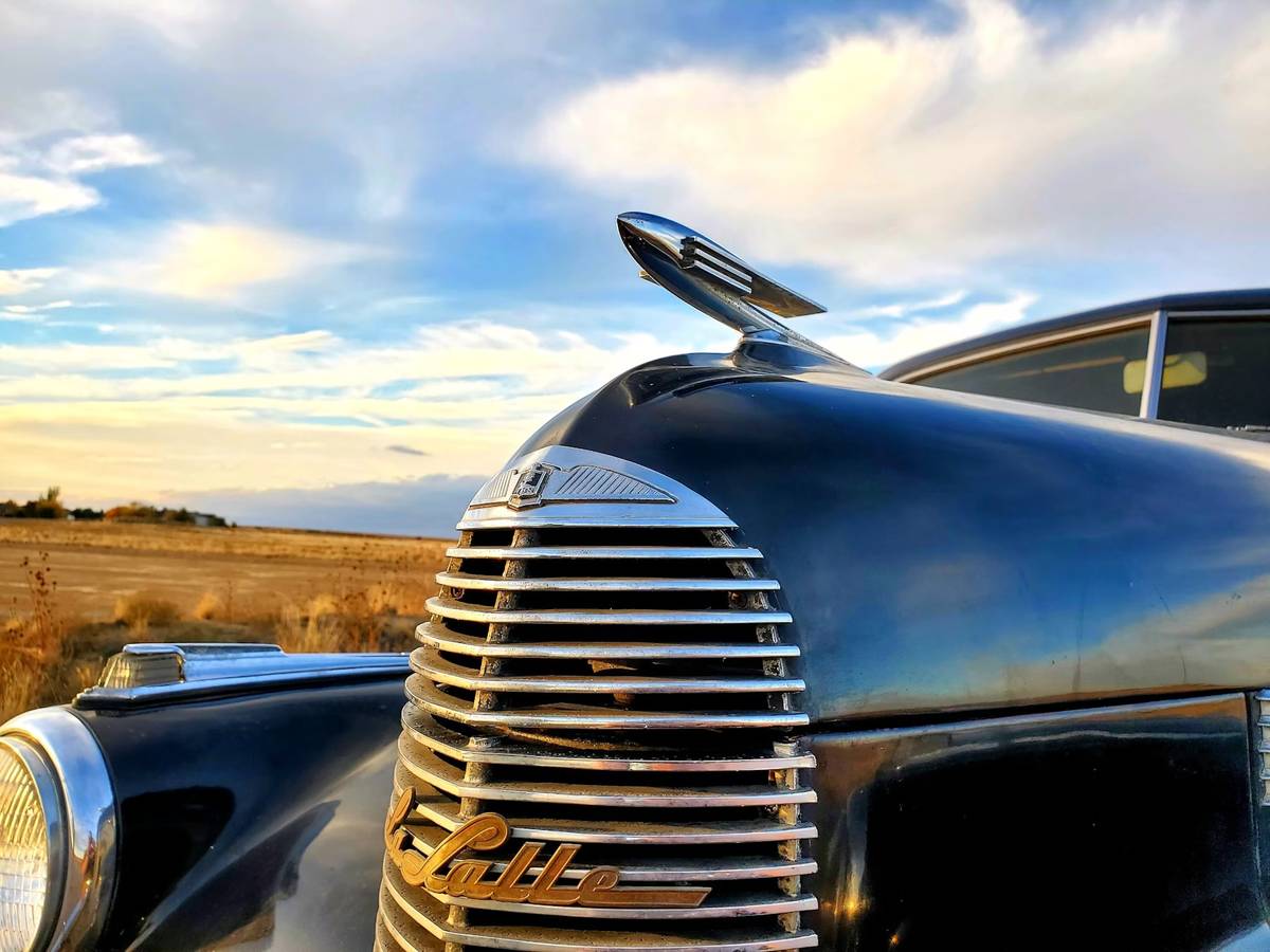 Lasalle-series-52-1940-black-5
