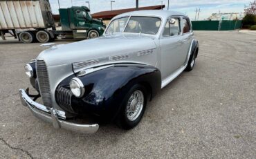 Lasalle-series-52-sedan-1940-silver-18