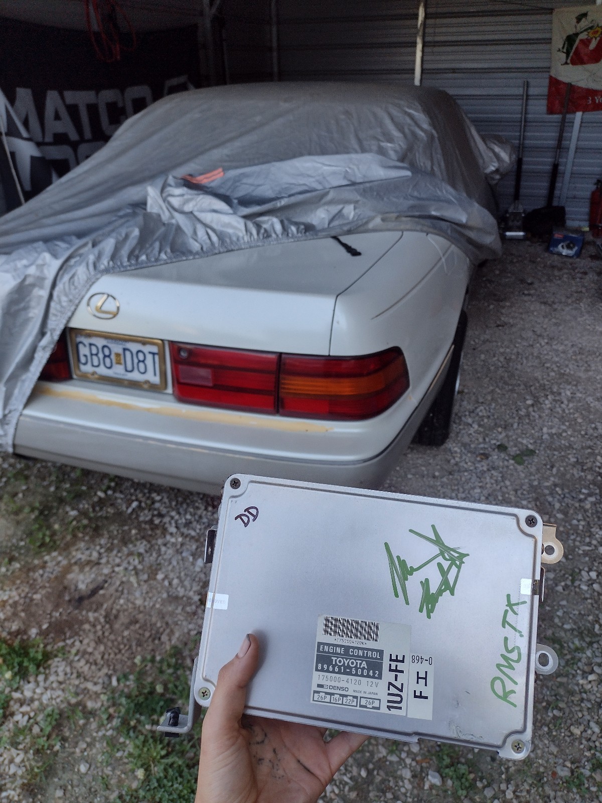 Lexus-LS-1991-18