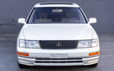 Lexus-LS-1996-Sedan-19