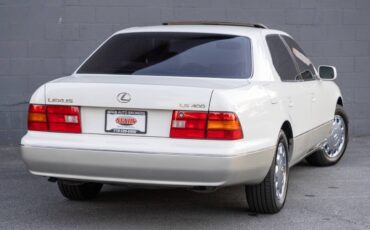 Lexus-LS-1996-Sedan-3
