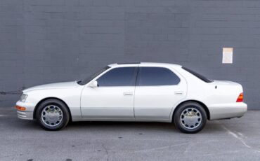 Lexus-LS-1996-Sedan-8