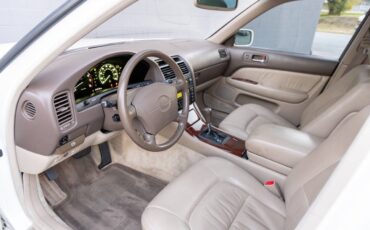 Lexus-LS-1996-Sedan-9