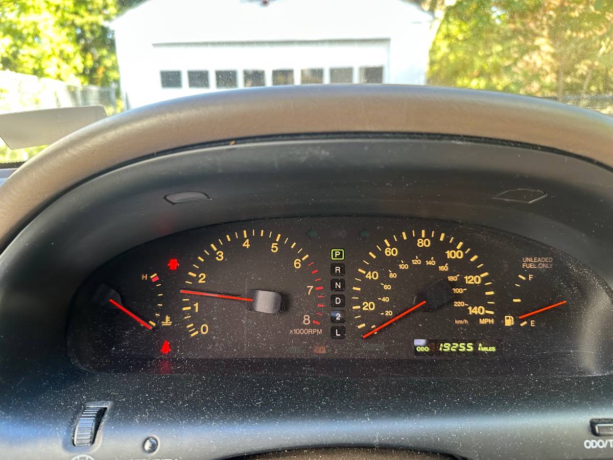 Lexus-es-300-1996-16