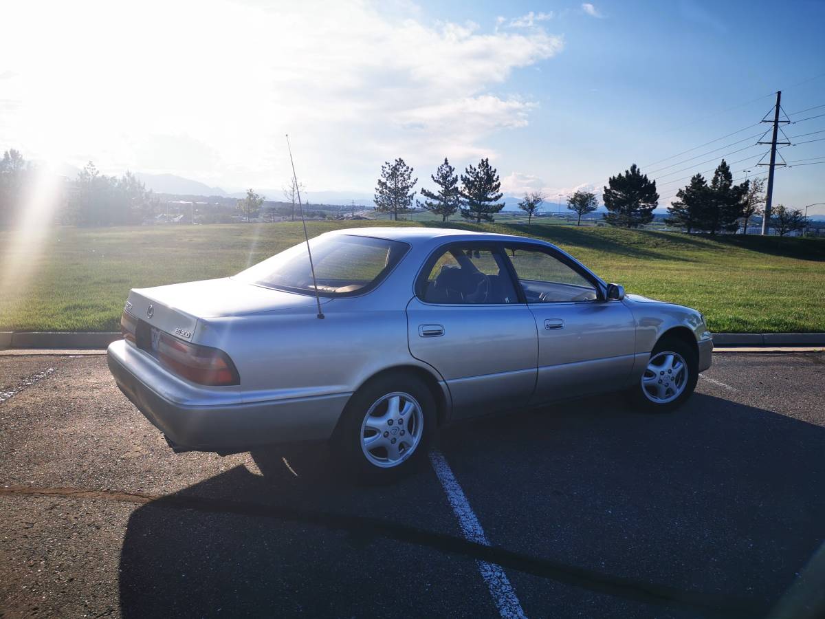 Lexus-es300-1996-custom-11