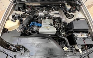 Lexus-gs300-1993-white-20