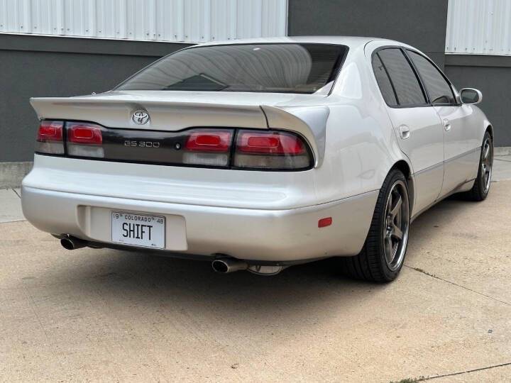 Lexus-gs300-1993-white-5