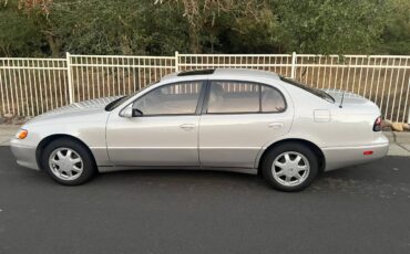 Lexus-gs300-1994-white-11