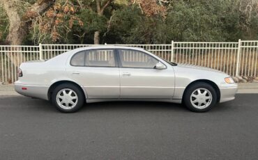 Lexus-gs300-1994-white-7