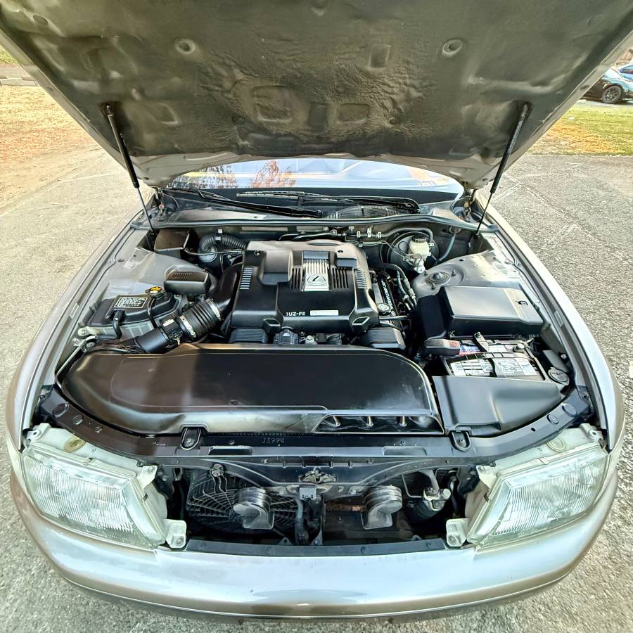 Lexus-ls-1995-grey-10