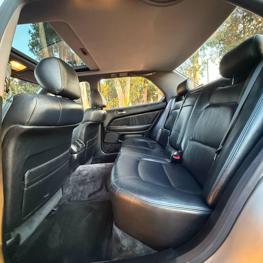 Lexus-ls-1995-grey-17