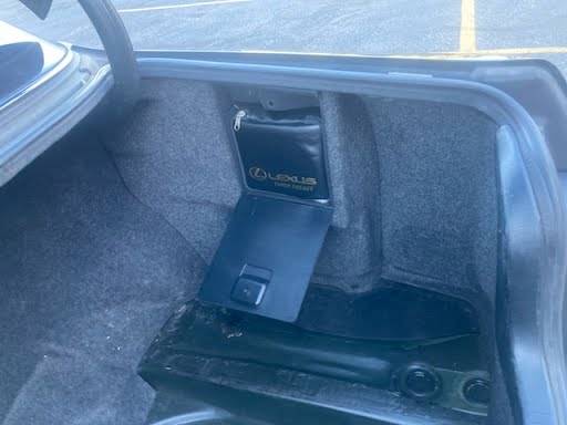 Lexus-ls-400-1990-black-12