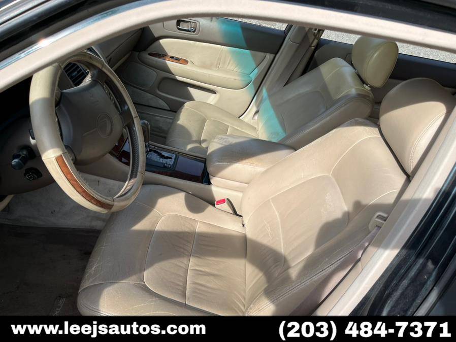 Lexus-ls-400-luxury-1995-6