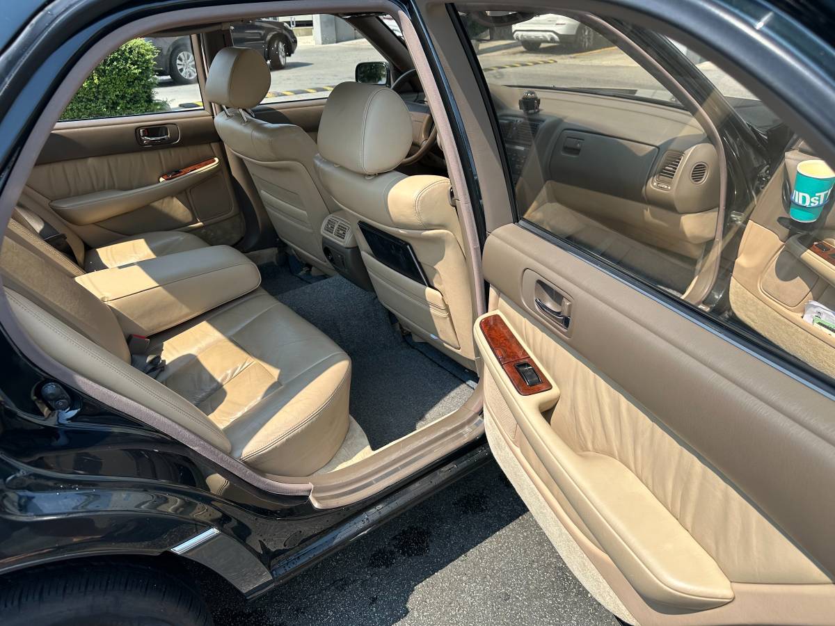Lexus-ls400-1990-green-11