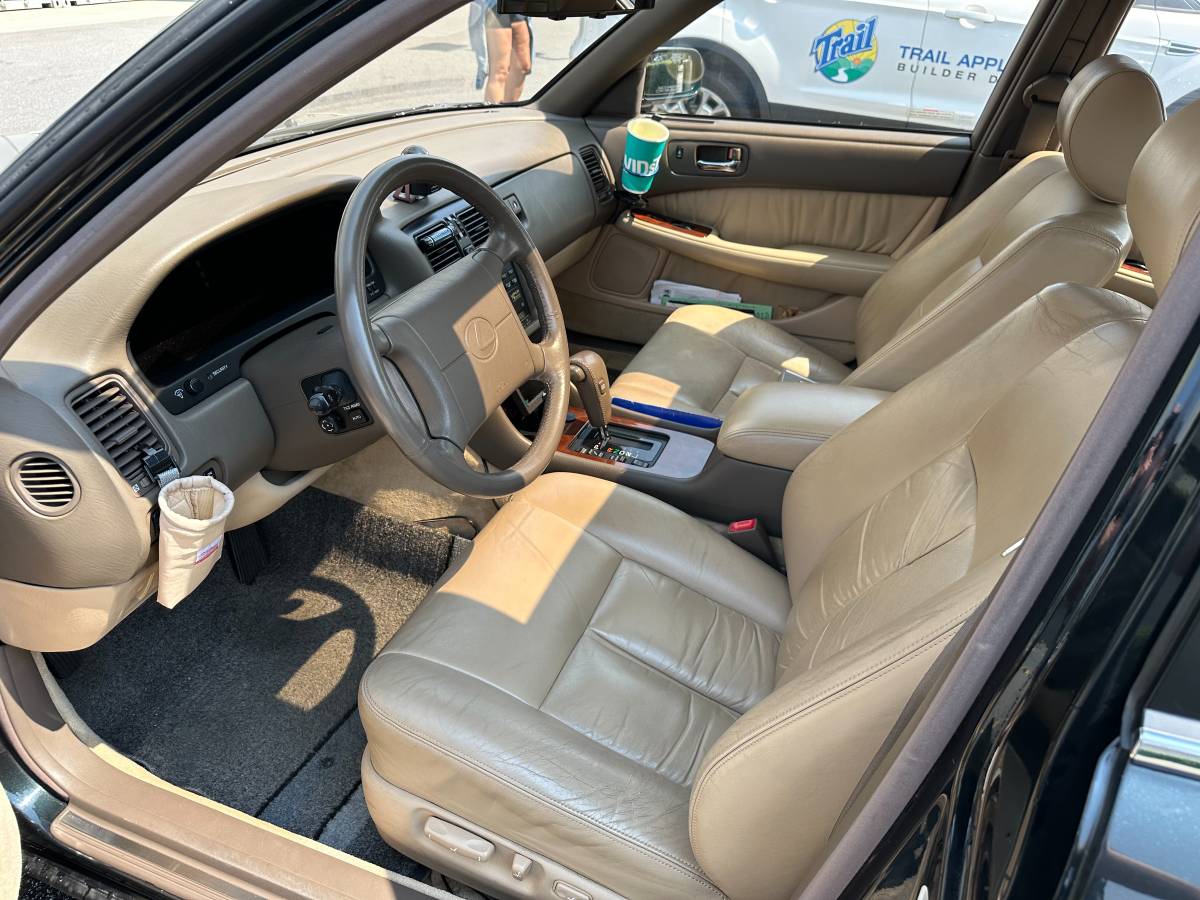 Lexus-ls400-1990-green-12