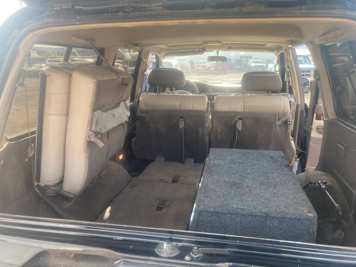 Lexus-lx-450-vx-limited-1996-black-11