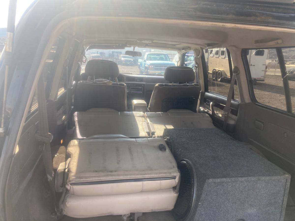 Lexus-lx-450-vx-limited-1996-black-12